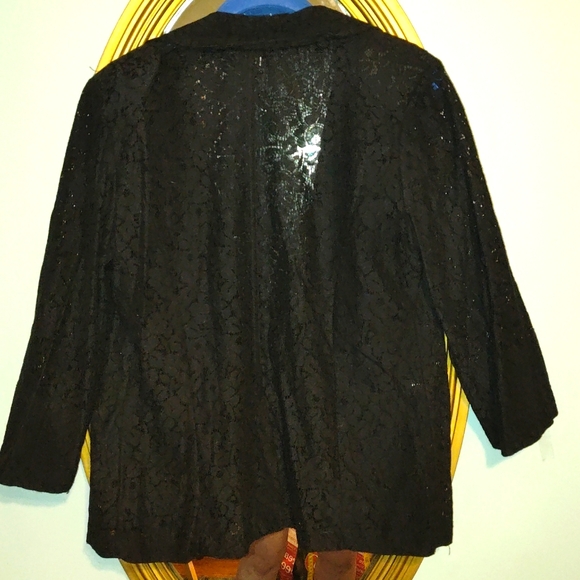 💲💖3 for $30💖💲 Semi Sheer Black Lace LS Deep V Front Button Blazer-Lrg - Picture 3 of 4